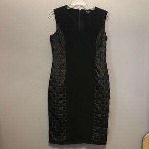 Worth New York dress Women's 8 sleeveless black dress zip back rayon blend EUC